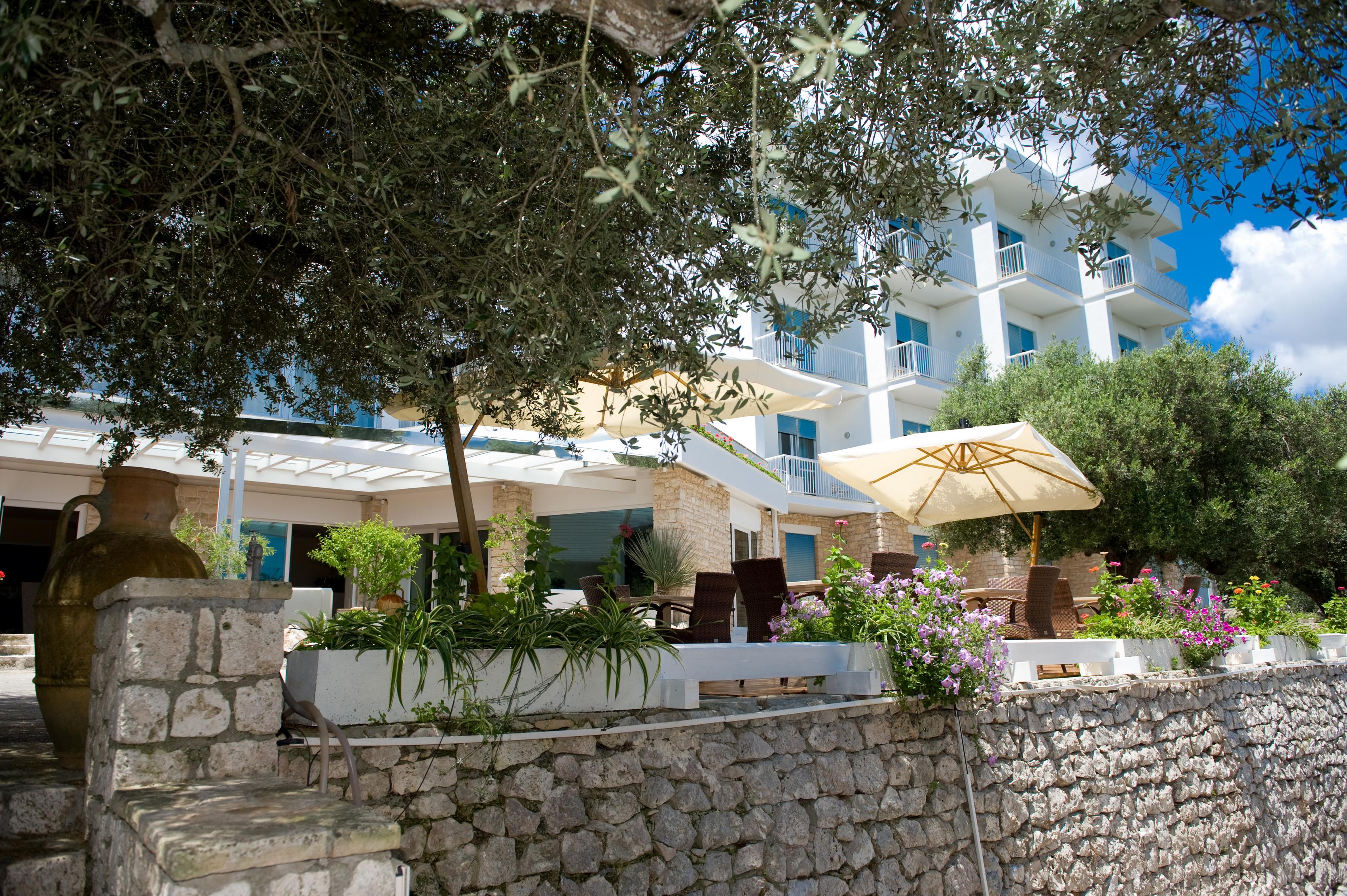 Hotel Orsa Maggiore Castro  Exterior foto